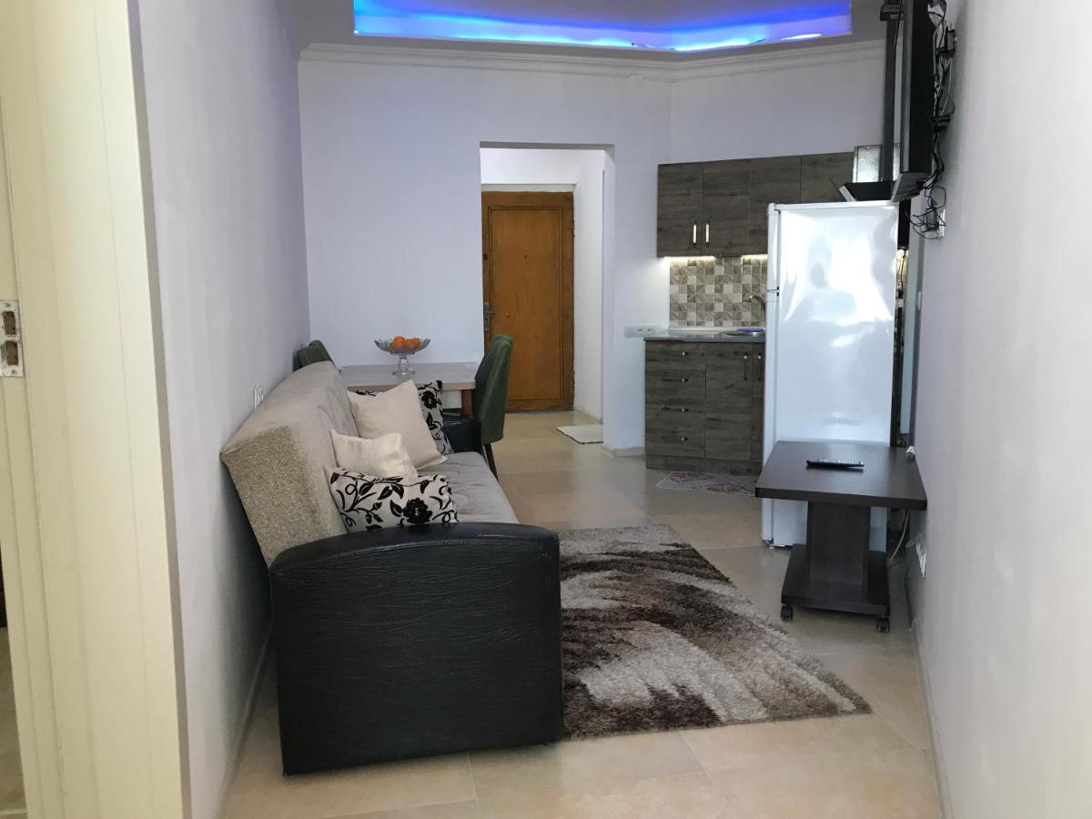 Apartment By The Sea Batumi Zewnętrze zdjęcie
